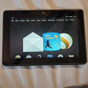 Amazon Kindle Fire HDX 3rd Gen - Model - C9R6QM  - 7in -